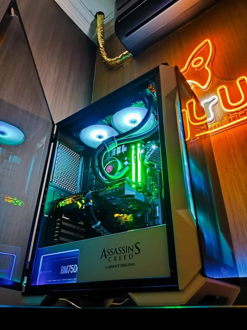 PC gamer com GeForce RTX e water cooler montado pela Gear UP em Foz do Iguaçu